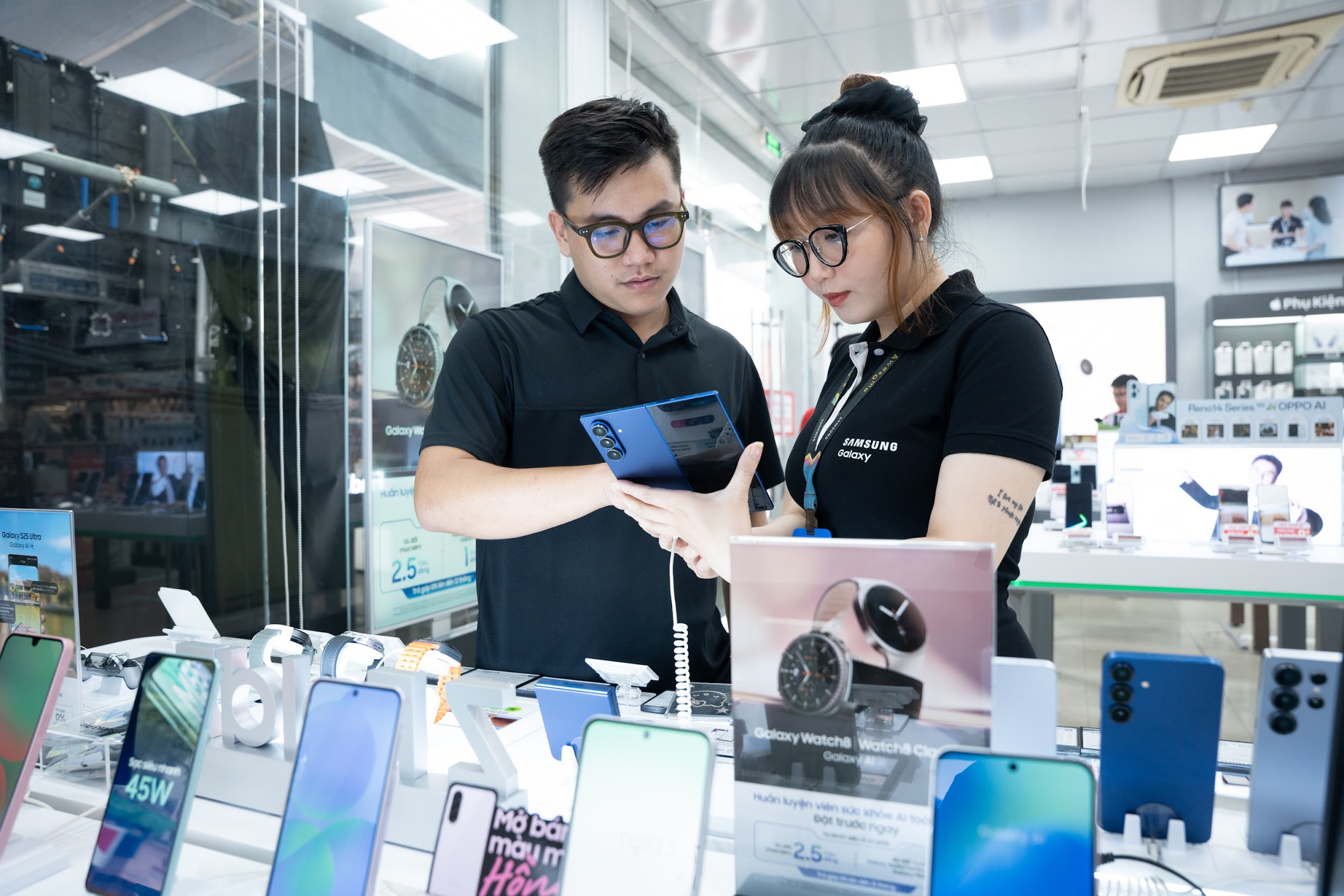 CellphoneS mở bán Galaxy Z Fold7 Flip7, ưu đãi 5 triệu kèm nhiều quà tặng- Ảnh 4.