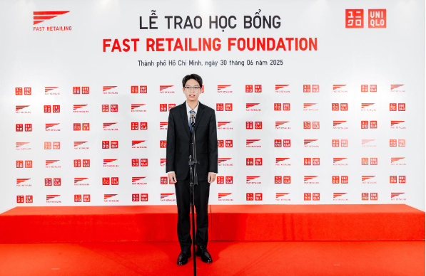 12 học sinh nhận học bổng toàn phần du học Nhật Bản từ Quỹ Fast Retailing - Ảnh 4. 12 học sinh nhận học bổng toàn phần du học Nhật Bản từ Quỹ Fast Retailing - Ảnh 4.