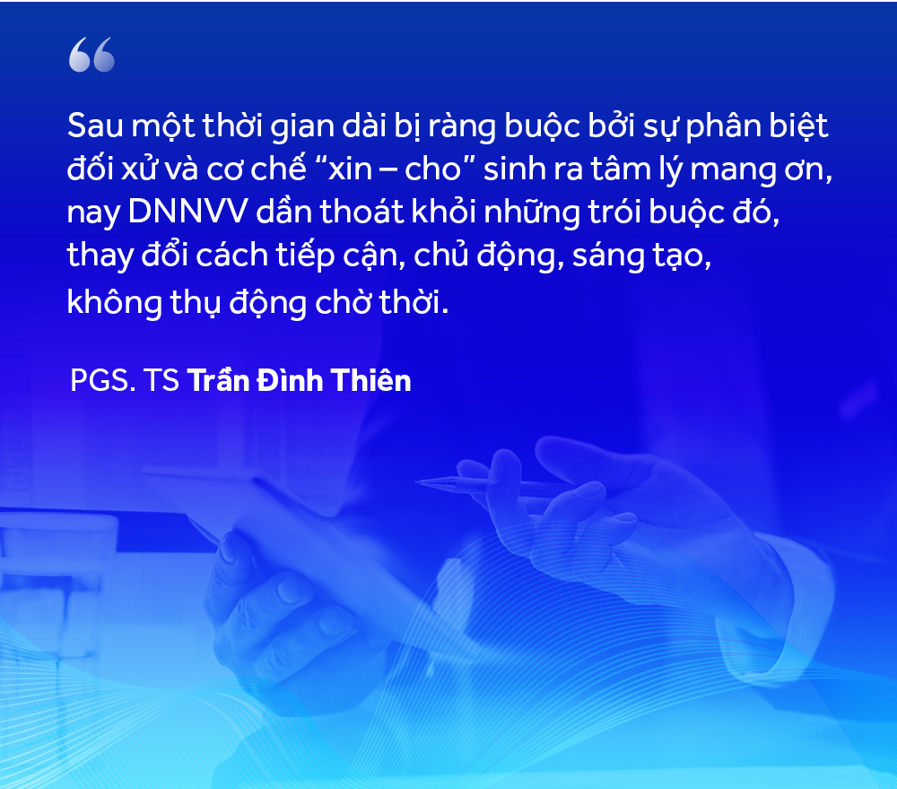 Porno jinsiy striptiz