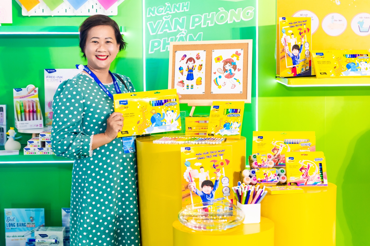 Thiên Long và 1.000 Khách hàng “Vượt sóng vươn tầm - Kết nối thành công” tại Đà Nẵng- Ảnh 9. Thiên Long và 1.000 Khách hàng “Vượt sóng vươn tầm - Kết nối thành công” tại Đà Nẵng- Ảnh 9.