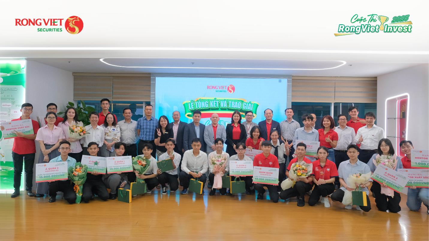 Khai phá bản lĩnh sinh viên cùng cuộc thi đầu tư RongViet Invest 2025- Ảnh 2. Khai phá bản lĩnh sinh viên cùng cuộc thi đầu tư RongViet Invest 2025- Ảnh 2.