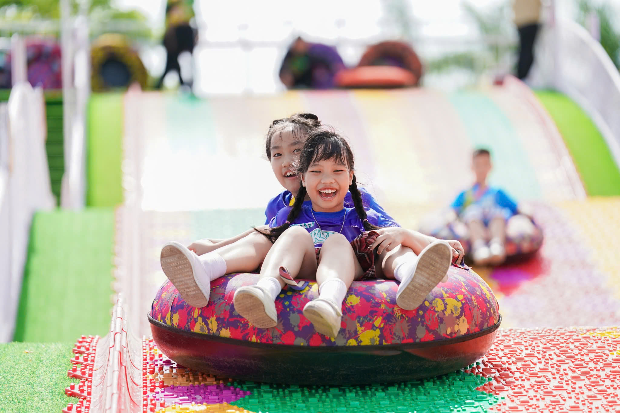Kun Sữa Lúa Mạch: Bộ 3 Năng Lượng Mạnh Mẽ giúp trẻ vận động vui vẻ mỗi ngày- Ảnh 1. Kun Sữa Lúa Mạch: Bộ 3 Năng Lượng Mạnh Mẽ giúp trẻ vận động vui vẻ mỗi ngày- Ảnh 1.