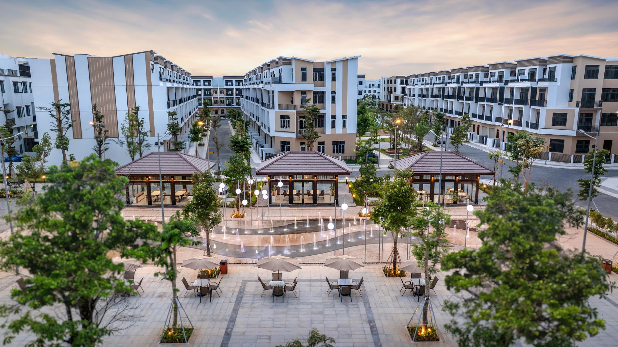Hơn 1.200 chuyên viên kinh doanh dự lễ ra quân dự án T&T City Millennia - Ảnh 4.