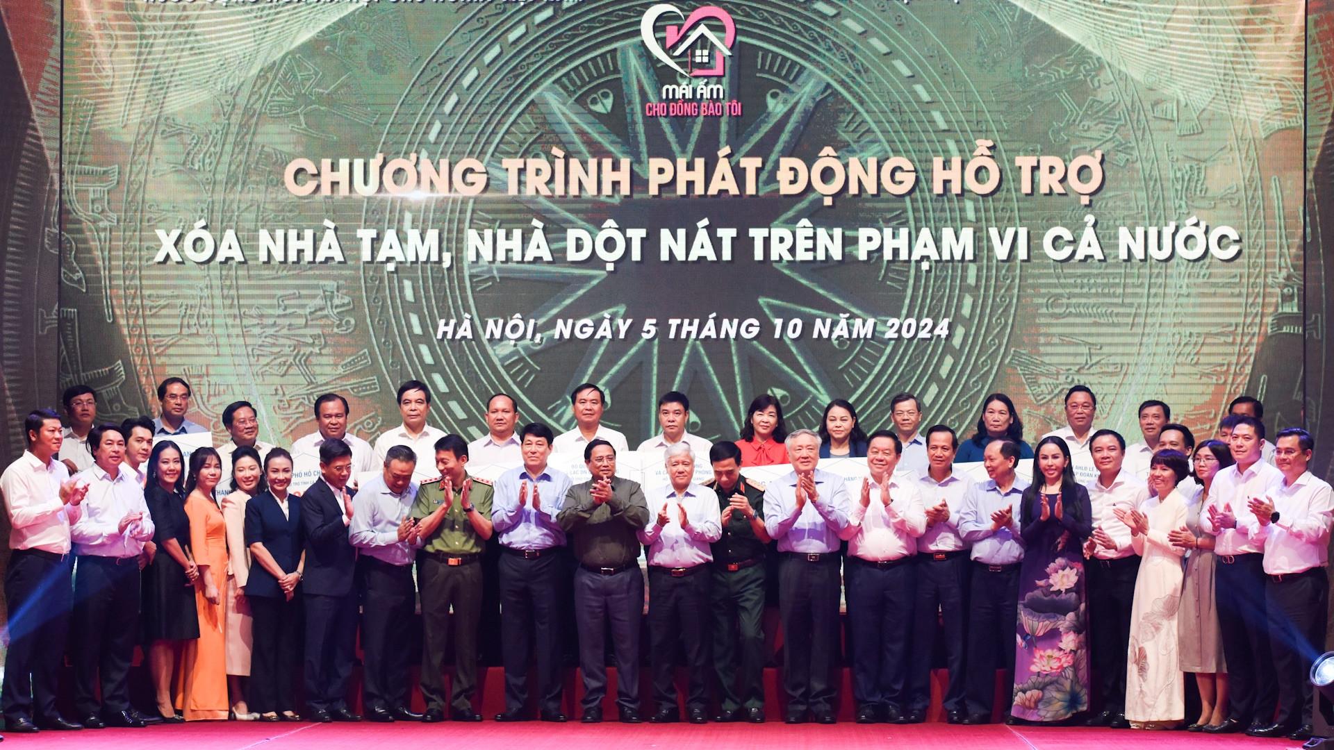 Agribank và hành trình cùng cả nước hoàn thành mục tiêu chương trình xóa nhà tạm, nhà dột nát- Ảnh 5.
