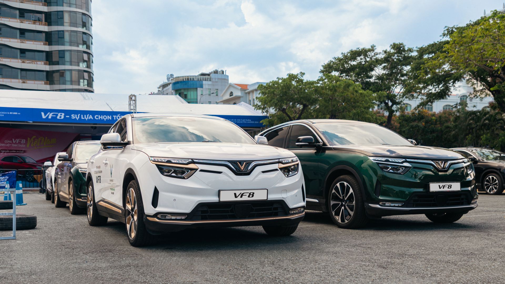 Đi tìm mẫu SUV “trải nghiệm tầm cao, mức giá tầm trung”, gia đình trẻ phải lòng VF 8- Ảnh 1.