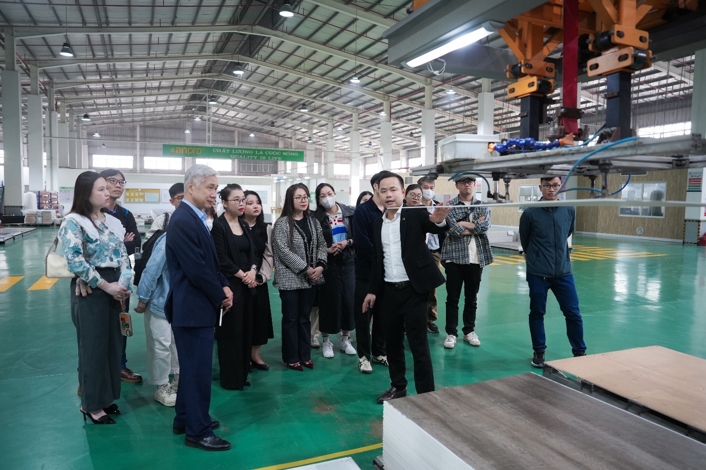 Chương trình học Thạc sĩ tại Hà Nội: Đào tạo thực tiễn, chi phí hợp lý - Ảnh 2.