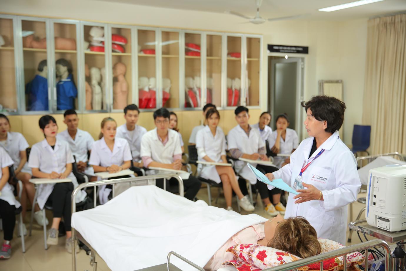 Chương trình học Thạc sĩ tại Hà Nội: Đào tạo thực tiễn, chi phí hợp lý - Ảnh 3.