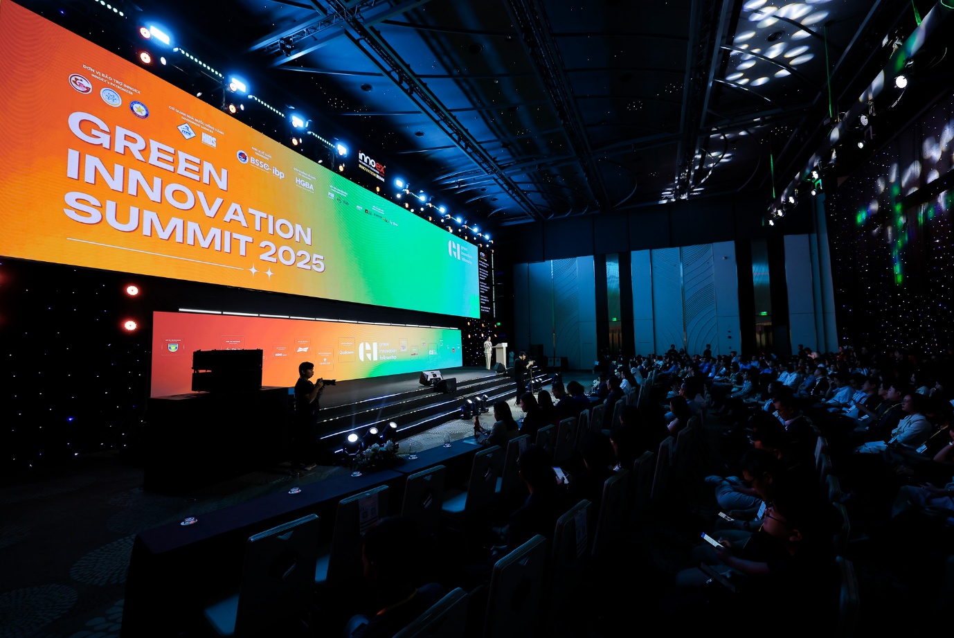 InnoEx 2025: Khi chuyển đổi xanh trở nên bắt buộc và rõ hình dung với cộng đồng doanh nghiệp- Ảnh 4. InnoEx 2025: Khi chuyển đổi xanh trở nên bắt buộc và rõ hình dung với cộng đồng doanh nghiệp- Ảnh 4.
