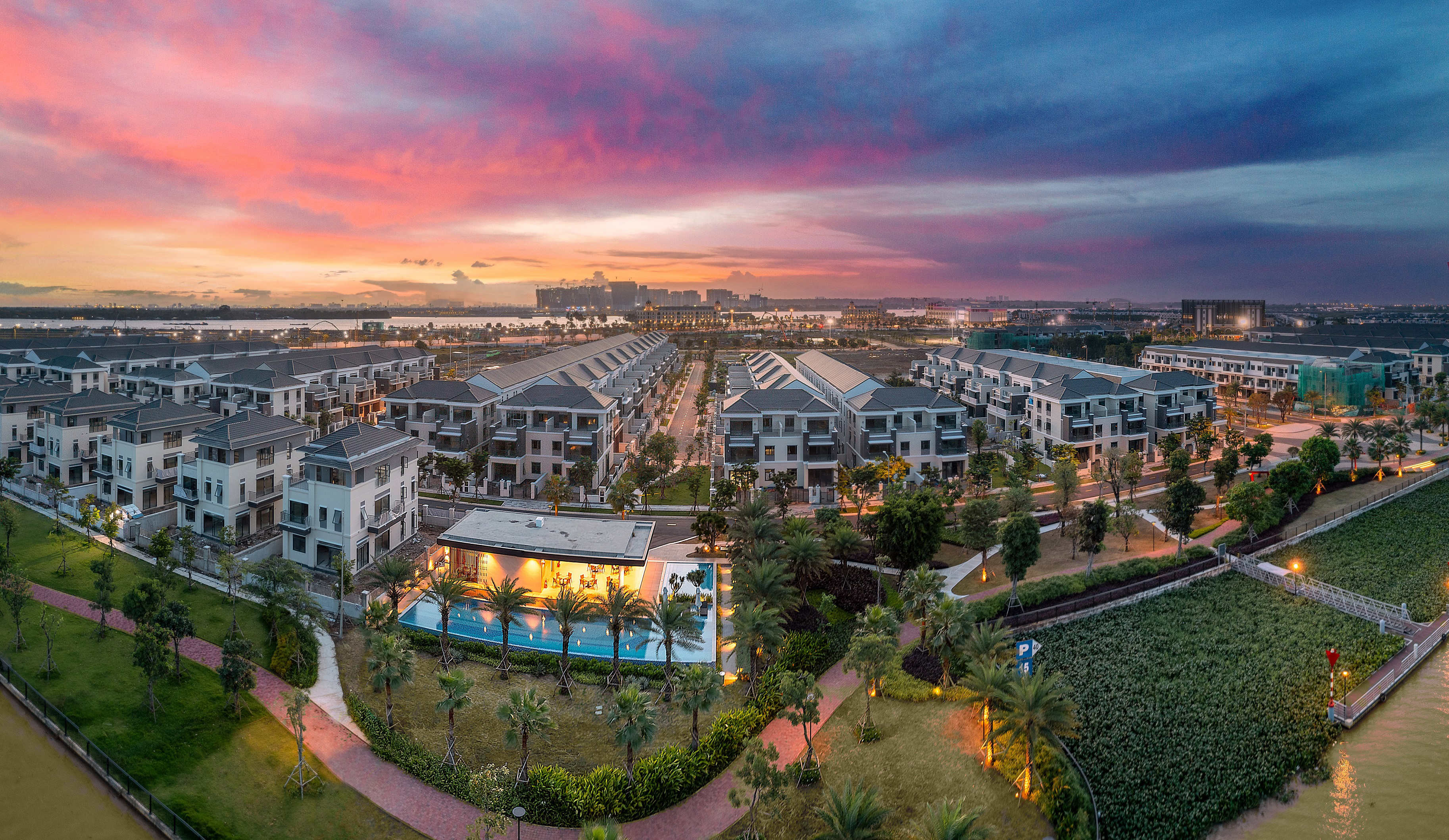 Aqua City tăng tốc phát triển sau loạt thông tin tích cực- Ảnh 1.