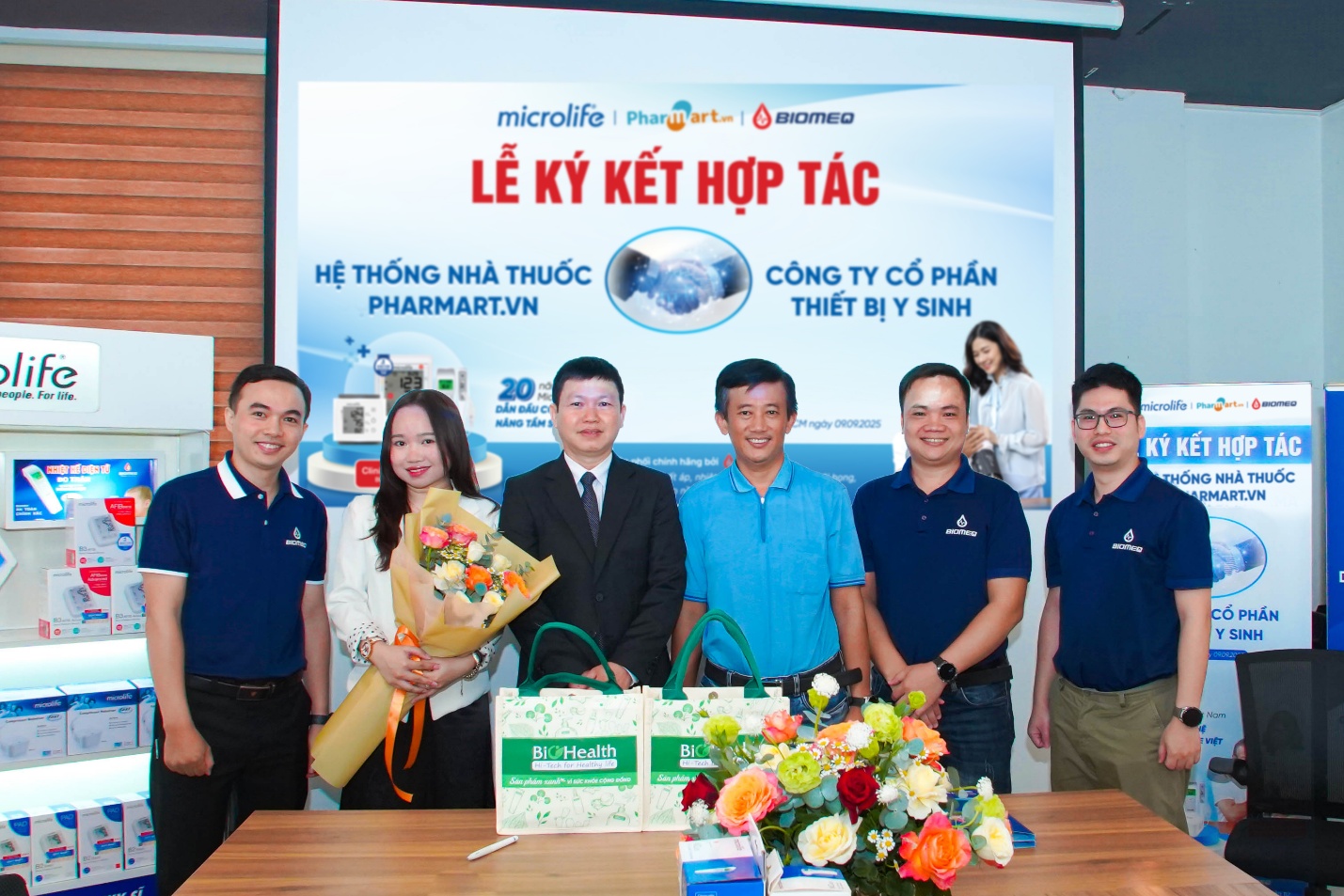 Pharmart.vn x Biomeq hợp tác: Chung tay bảo vệ huyết áp cùng Microlife- Ảnh 1. Pharmart.vn x Biomeq hợp tác: Chung tay bảo vệ huyết áp cùng Microlife- Ảnh 1.