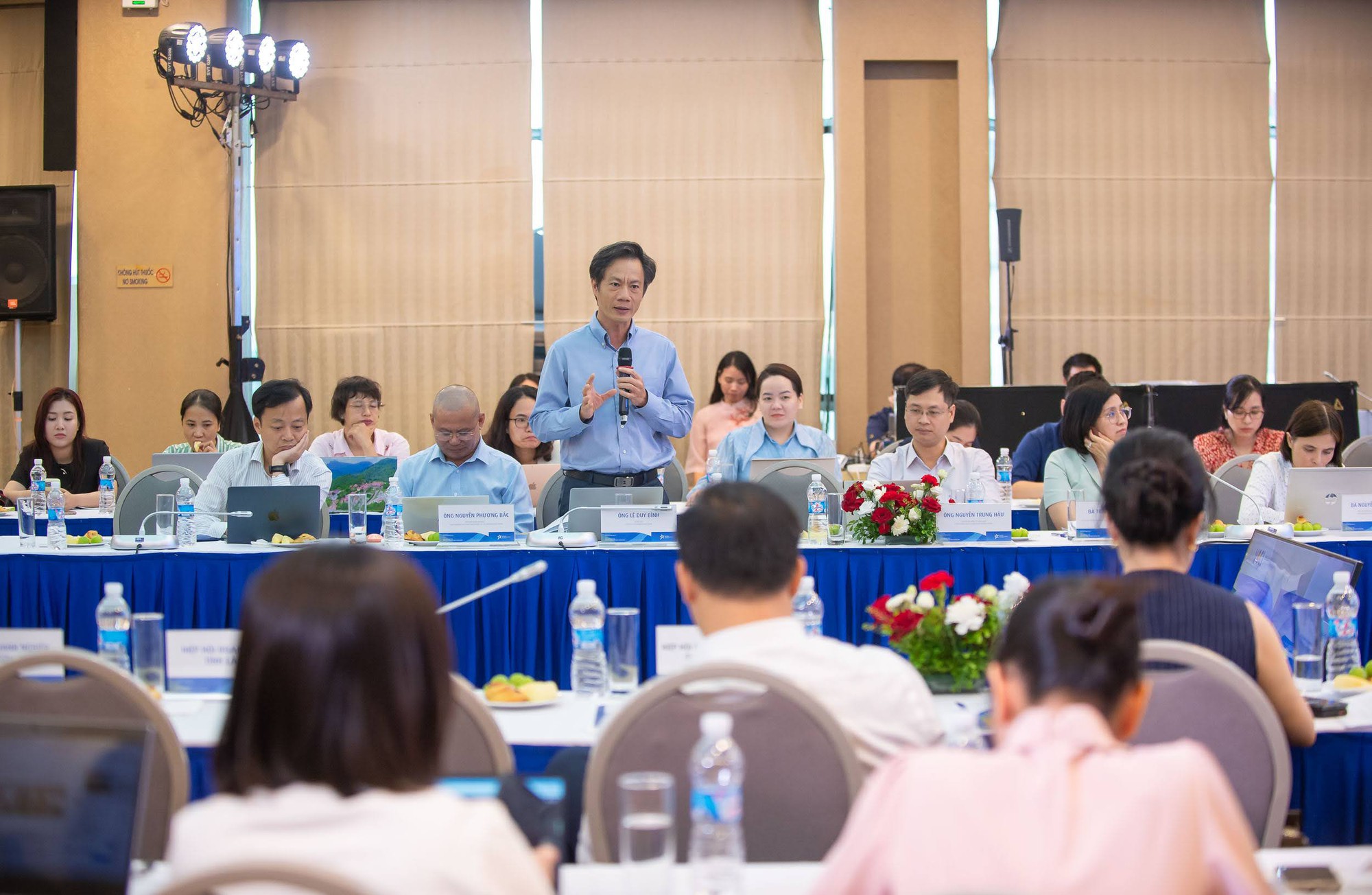 VCCI "bắt tay" tập đoàn lớn xây dựng Báo cáo Kinh tế tư nhân thường niên: Phá rào cản, khơi thông nguồn lực để doanh nghiệp bứt phá- Ảnh 2.