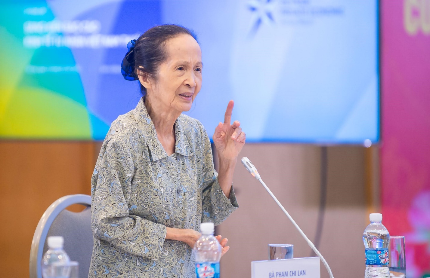 VCCI "bắt tay" tập đoàn lớn xây dựng Báo cáo Kinh tế tư nhân thường niên: Phá rào cản, khơi thông nguồn lực để doanh nghiệp bứt phá- Ảnh 4.
