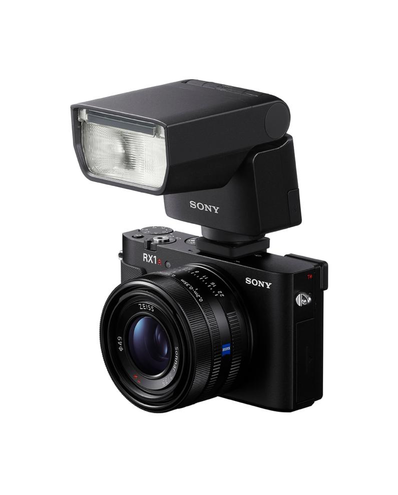 Sony ra mắt máy ảnh compact đỉnh cao RX1R III với cảm biến full-frame 61MP và bộ xử lý AI - Ảnh 4. Sony ra mắt máy ảnh compact đỉnh cao RX1R III với cảm biến full-frame 61MP và bộ xử lý AI - Ảnh 4.