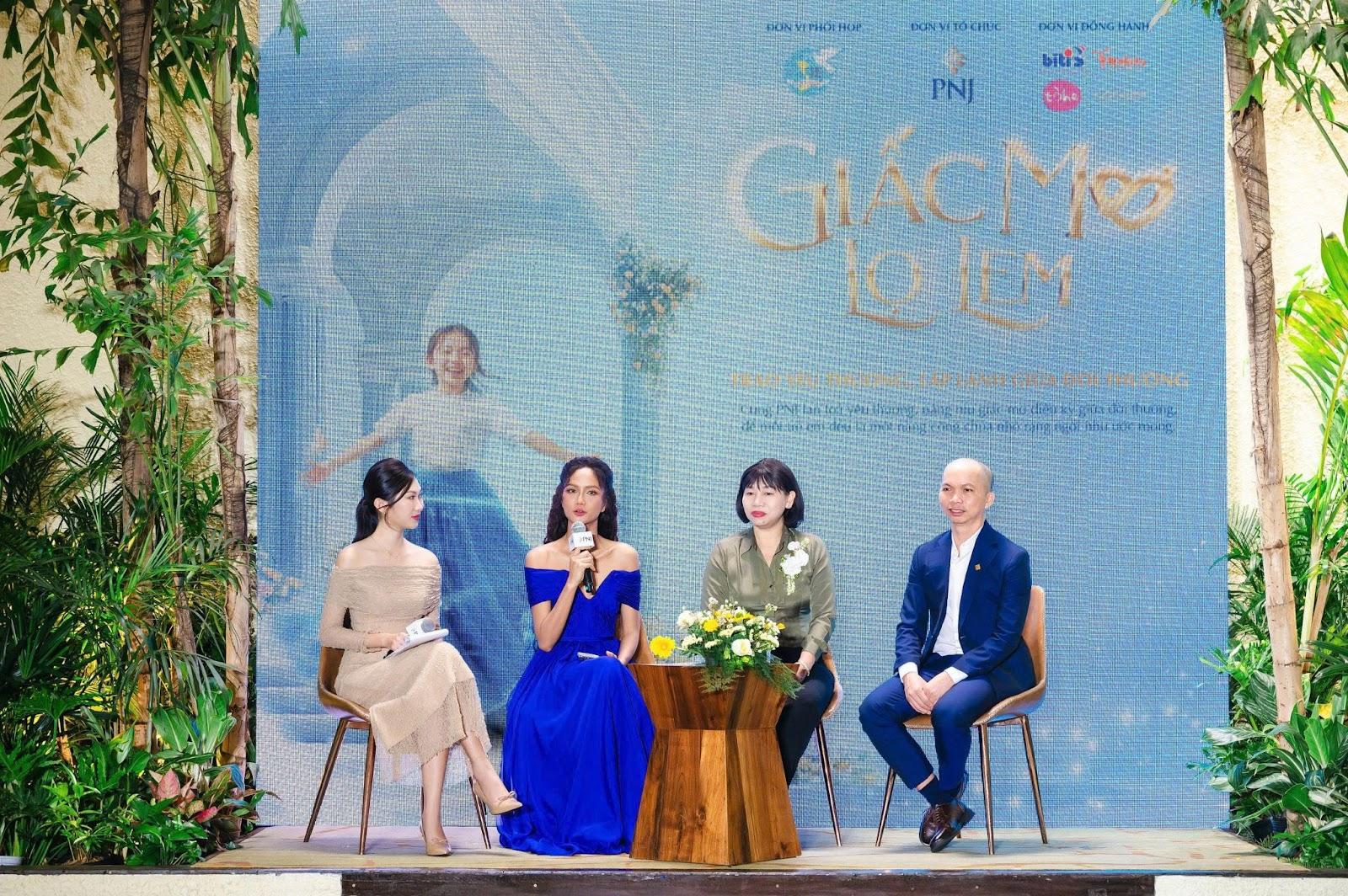 PNJ đạt giải thưởng JWA về phát triển bền vững- Ảnh 3. PNJ đạt giải thưởng JWA về phát triển bền vững- Ảnh 3.