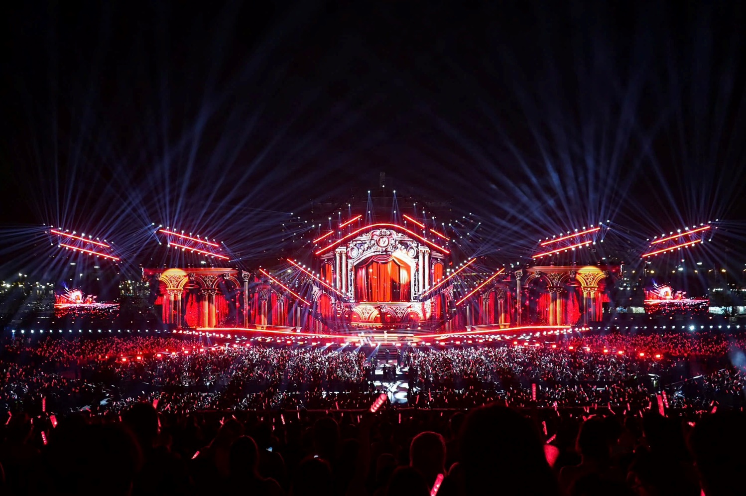 SHB đồng hành cùng V Fest - Vietnam Today: Concert quốc gia gói lại chuỗi A80 đầy cảm xúc- Ảnh 1.