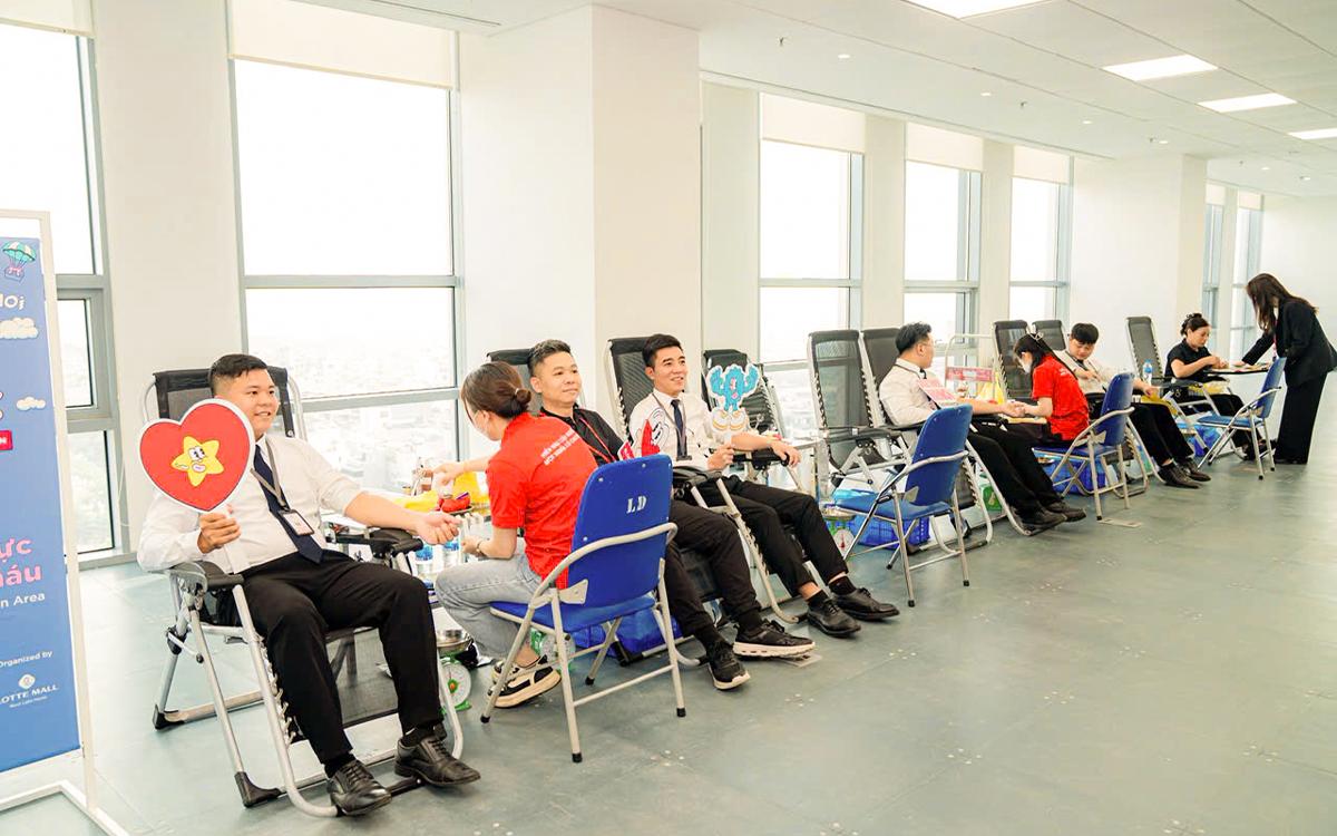 Lotte Mall West Lake Hanoi kỷ niệm 2 năm với chuỗi sự kiện “2gether Hanoi”- Ảnh 1.