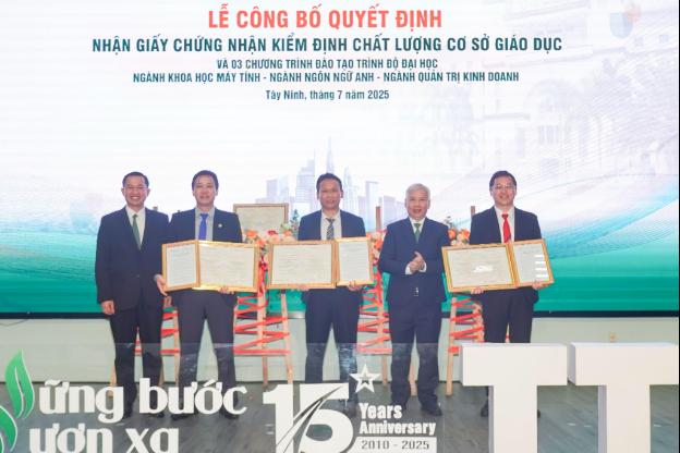 Trường Đại học Tân Tạo chuyển mình với …