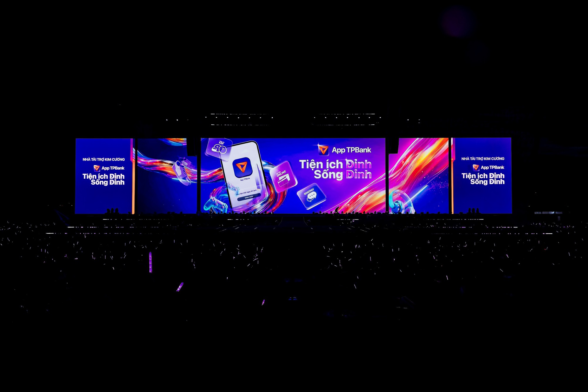 “Kim chủ” tâm lý nhất mùa concert gọi tên TPBank- Ảnh 1. “Kim chủ” tâm lý nhất mùa concert gọi tên TPBank- Ảnh 1.