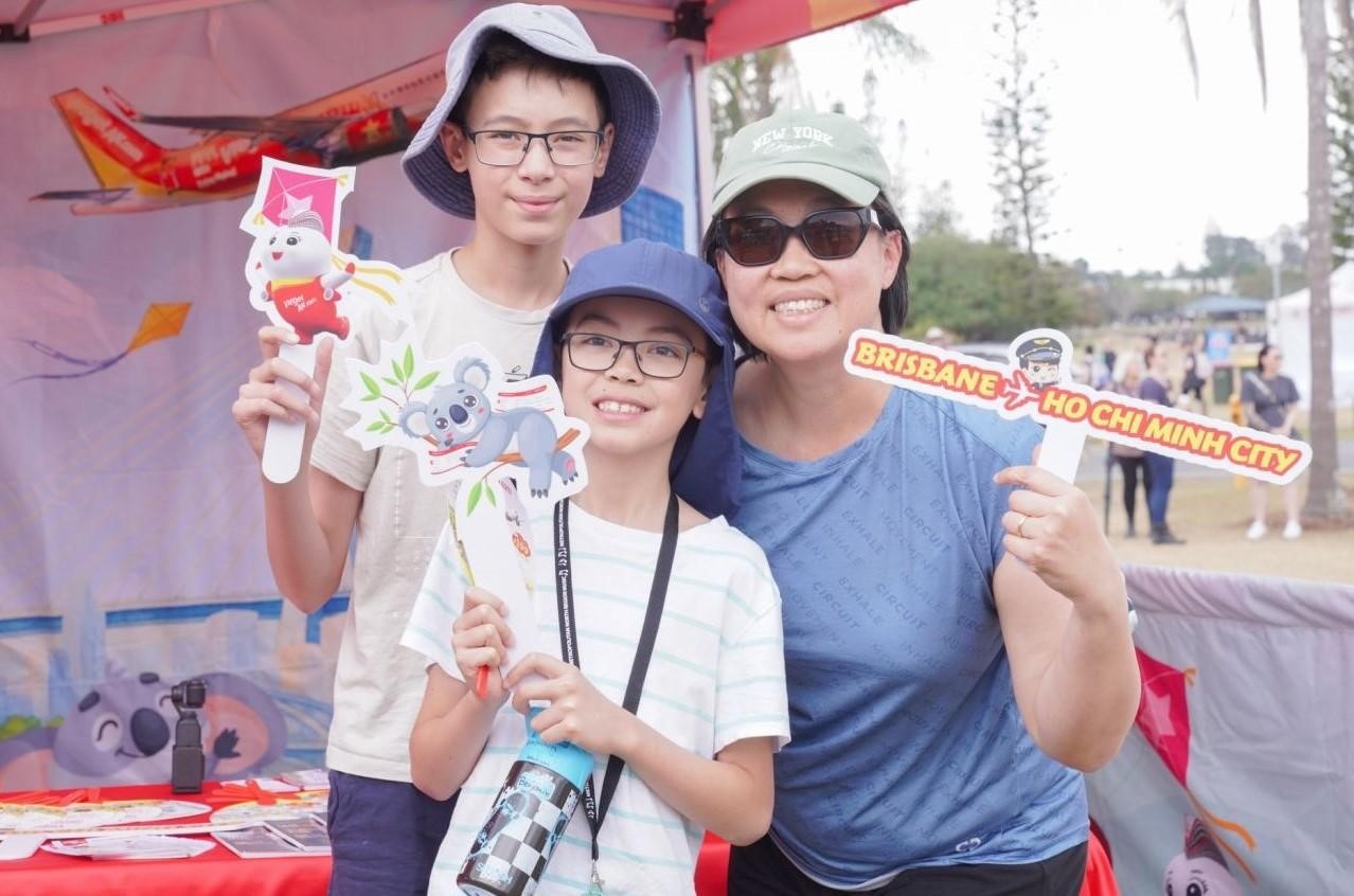 Hàng chục nghìn du khách Australia mãn nhãn cùng lễ hội diều và ưu đãi bay 0 đồng từ Vietjet - Ảnh 9.