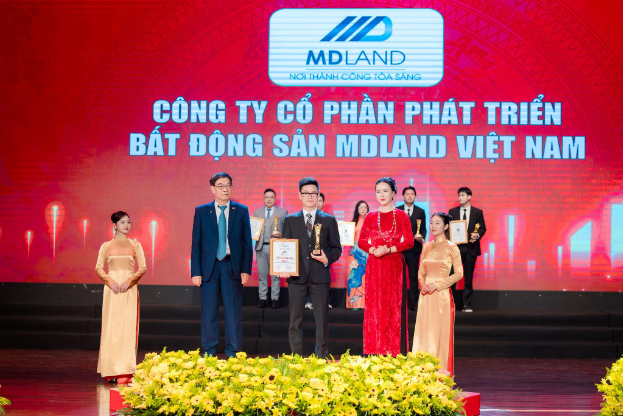 MDLand Việt Nam - TOP 10 Thương hiệu Xuất sắc Việt Nam 2025- Ảnh 1.
