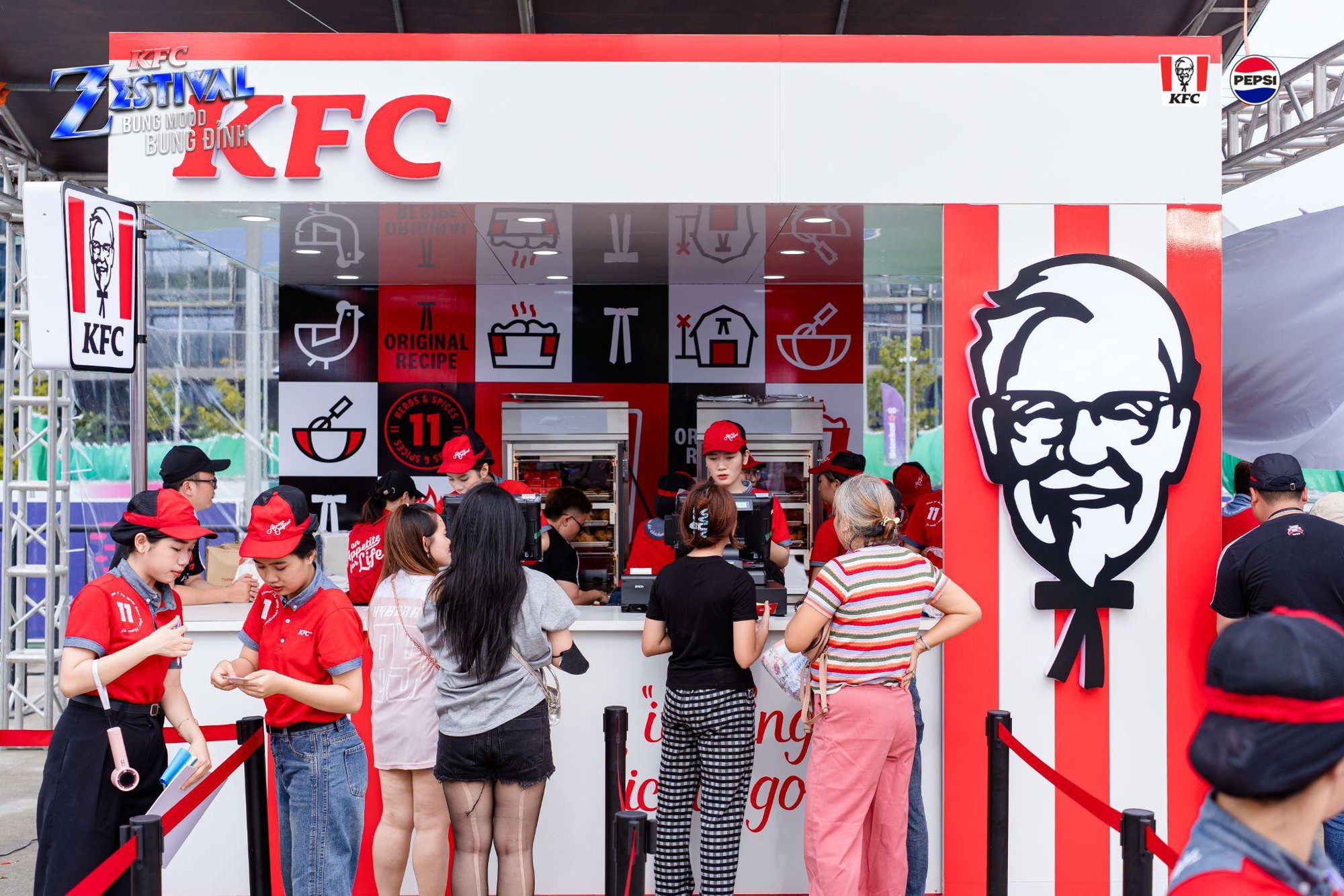 KFC Zestival: Khi thương hiệu toàn cầu khẳng định dấu ấn trong lòng giới trẻ Việt Nam - Ảnh 4. KFC Zestival: Khi thương hiệu toàn cầu khẳng định dấu ấn trong lòng giới trẻ Việt Nam - Ảnh 4.