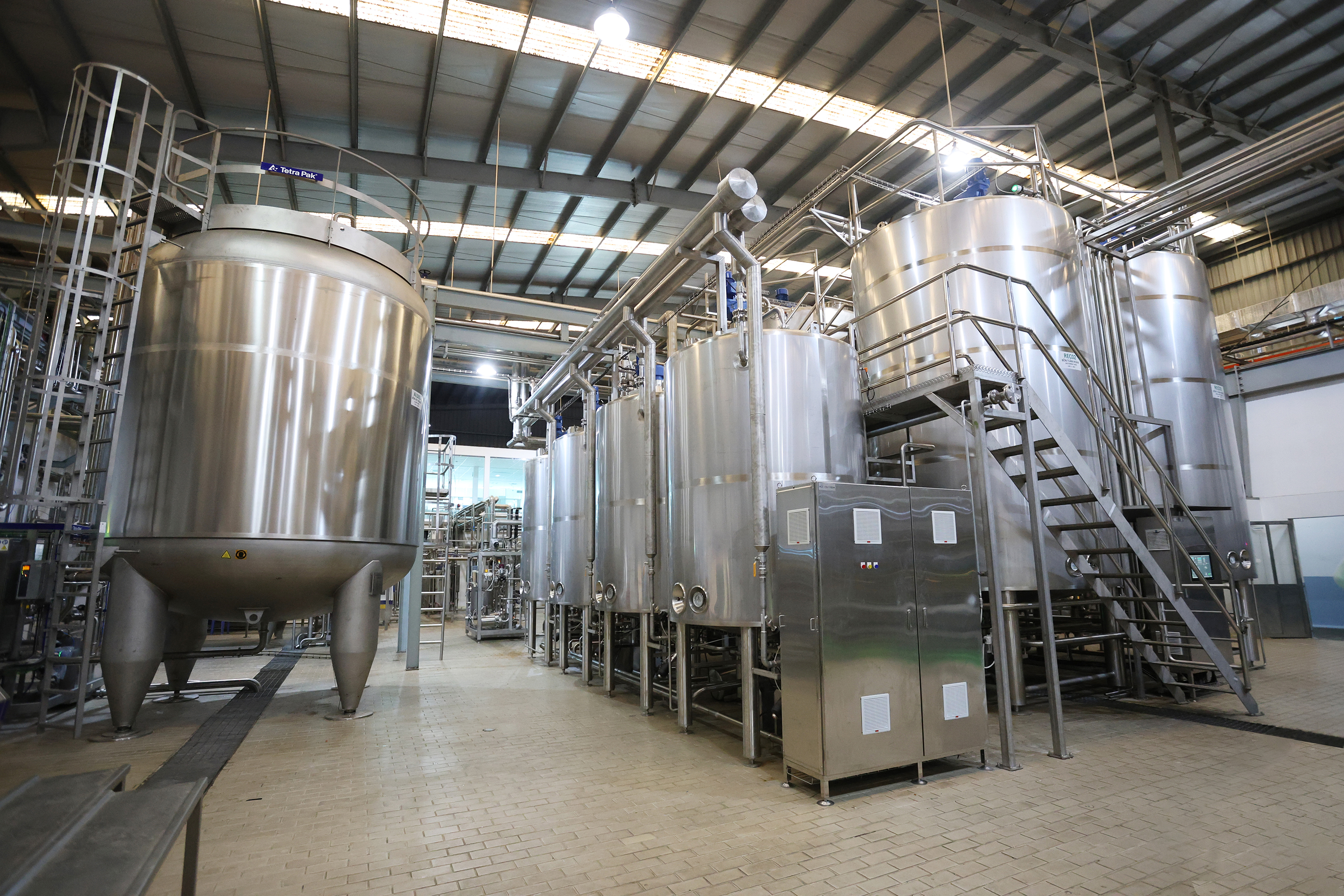 Khát vọng phía sau khoản đầu tư mới 6.000 tỷ đồng của Nutifood: xây dựng thương hiệu sữa tươi Gia Lai, tạo dấu ấn trên "bản đồ" thế giới- Ảnh 5. Khát vọng phía sau khoản đầu tư mới 6.000 tỷ đồng của Nutifood: xây dựng thương hiệu sữa tươi Gia Lai, tạo dấu ấn trên "bản đồ" thế giới- Ảnh 5.