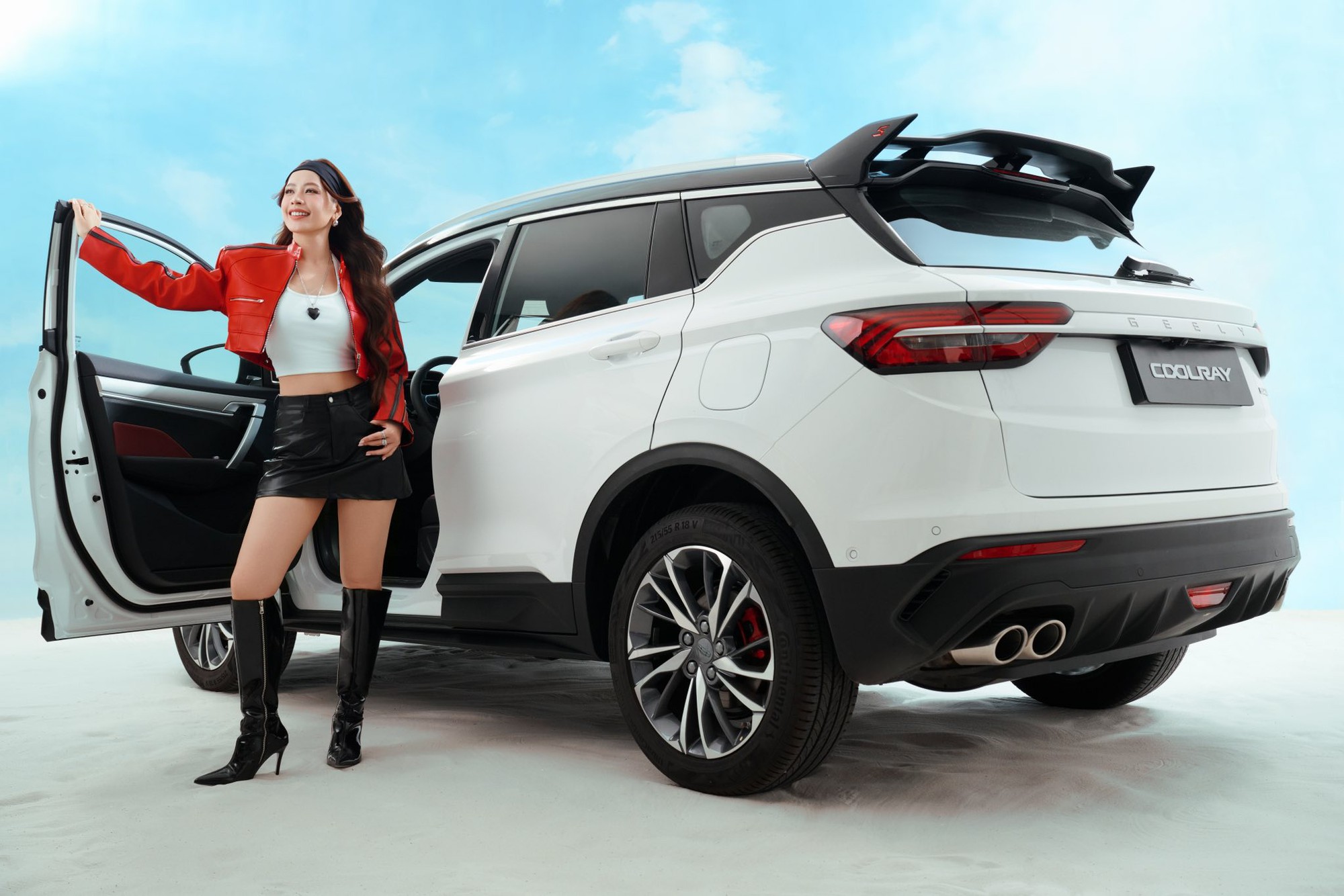 Cơ hội nhận thưởng tới 800 triệu đồng khi mua xe Geely tại Việt Nam dịp Tết Bính Ngọ- Ảnh 1.