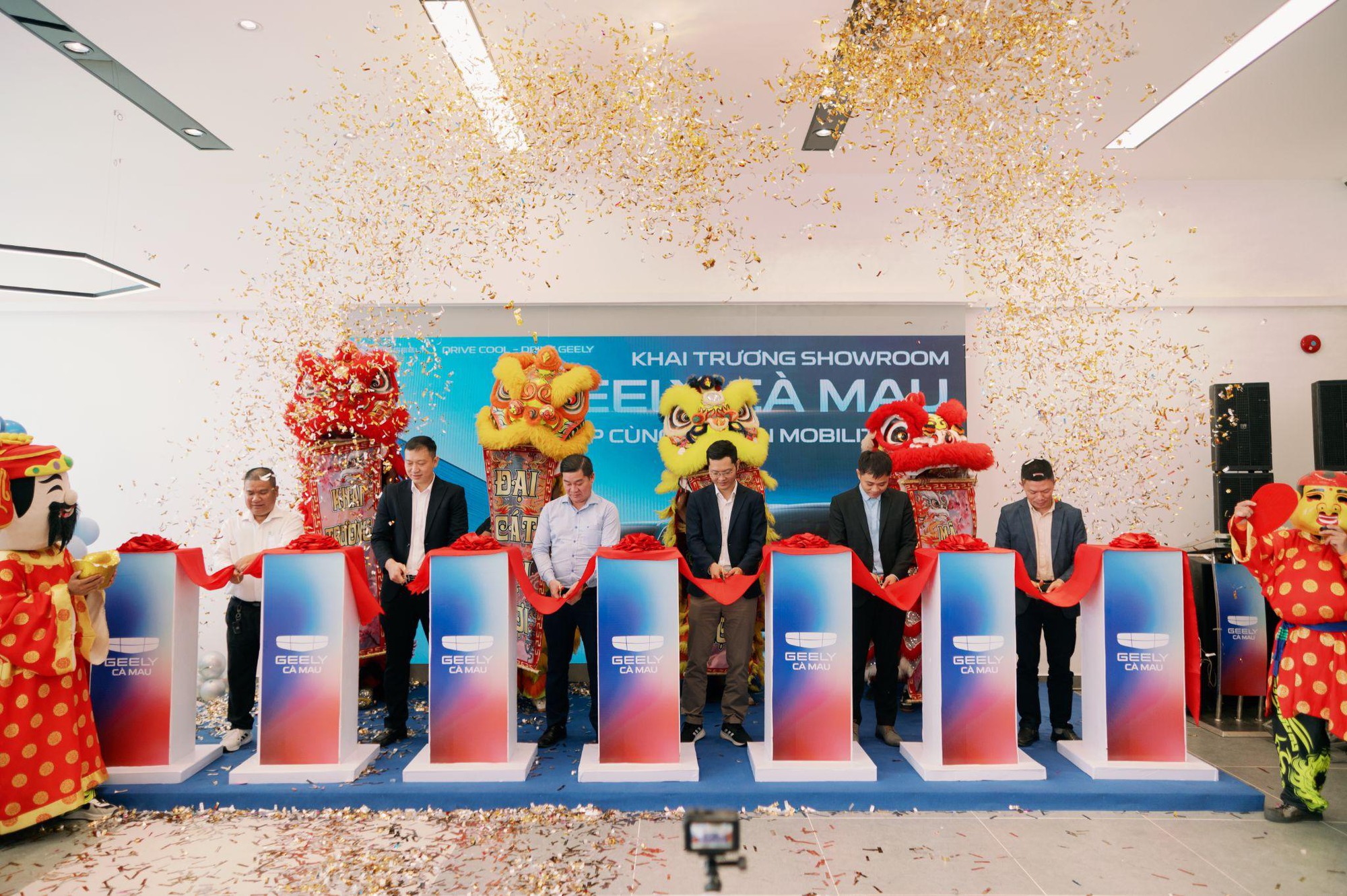 Geely Việt Nam tung “Lộc Tết nhân đôi”, chạm mốc 52 đại lý toàn quốc- Ảnh 3.