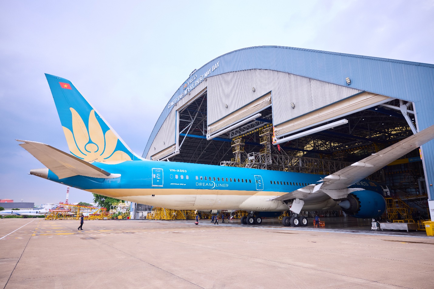 Nghị quyết 79 và thời điểm “bật công tắc tăng trưởng” của Vietnam Airlines- Ảnh 1.