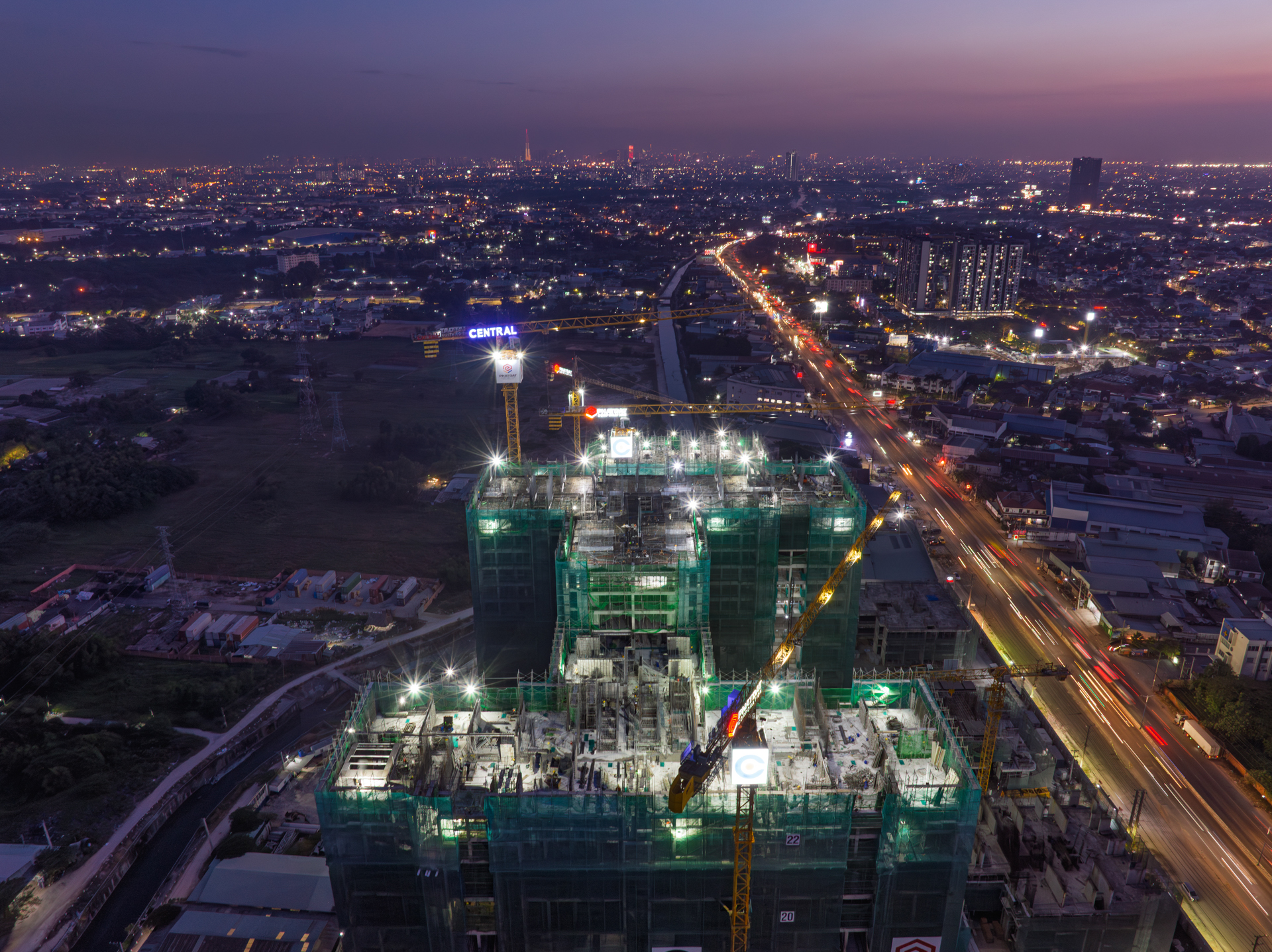 Bên trong công trường đô thị all-in-one La Pura dịp cuối năm - Ảnh 2.