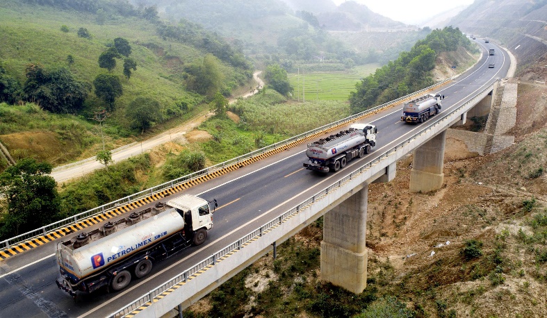 Petrolimex – Hành trình 70 năm của một thương hiệu quốc gia- Ảnh 1. Petrolimex – Hành trình 70 năm của một thương hiệu quốc gia- Ảnh 1.