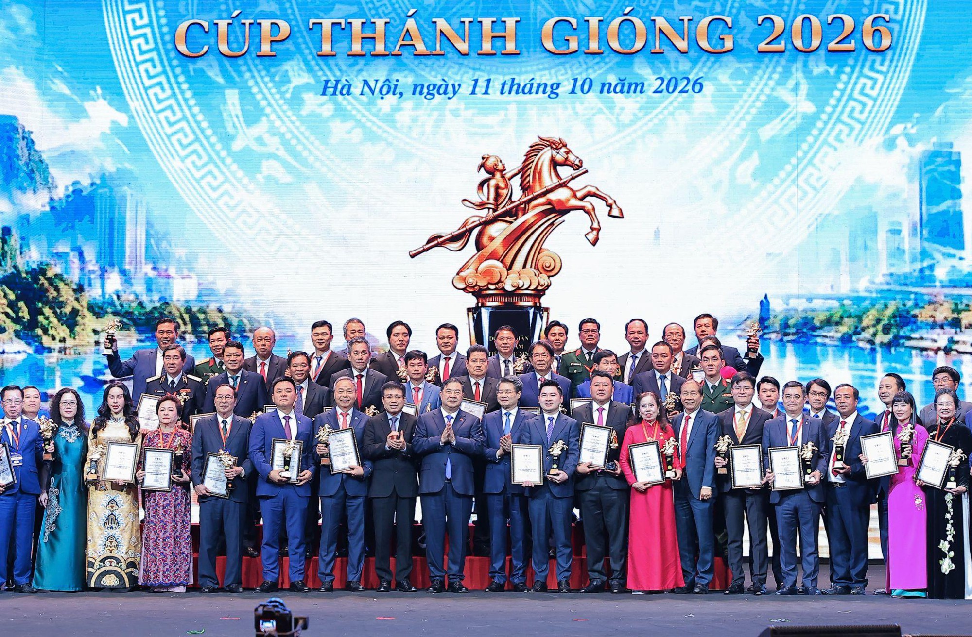 ‏Phó Chủ tịch T&T Group Đỗ Vinh Quang được vinh danh Doanh nhân Việt Nam tiêu biểu - Cúp Thánh Gióng 2026‏- Ảnh 2.
