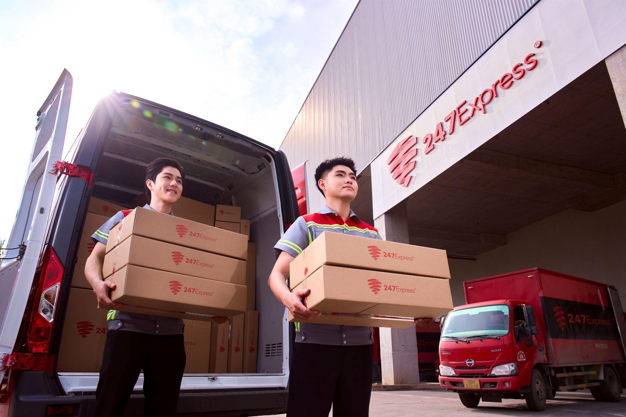 ‏247Express: 21 năm xây bản sắc từ nghìn dấu ấn thầm lặng‏- Ảnh 2.