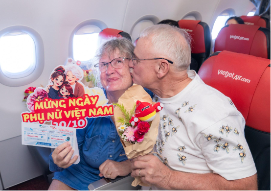 Cùng Vietjet trao gửi ngọt ngào đến một nửa xinh đẹp của thế giới nhân ngày 20/10- Ảnh 3. Cùng Vietjet trao gửi ngọt ngào đến một nửa xinh đẹp của thế giới nhân ngày 20/10- Ảnh 3.