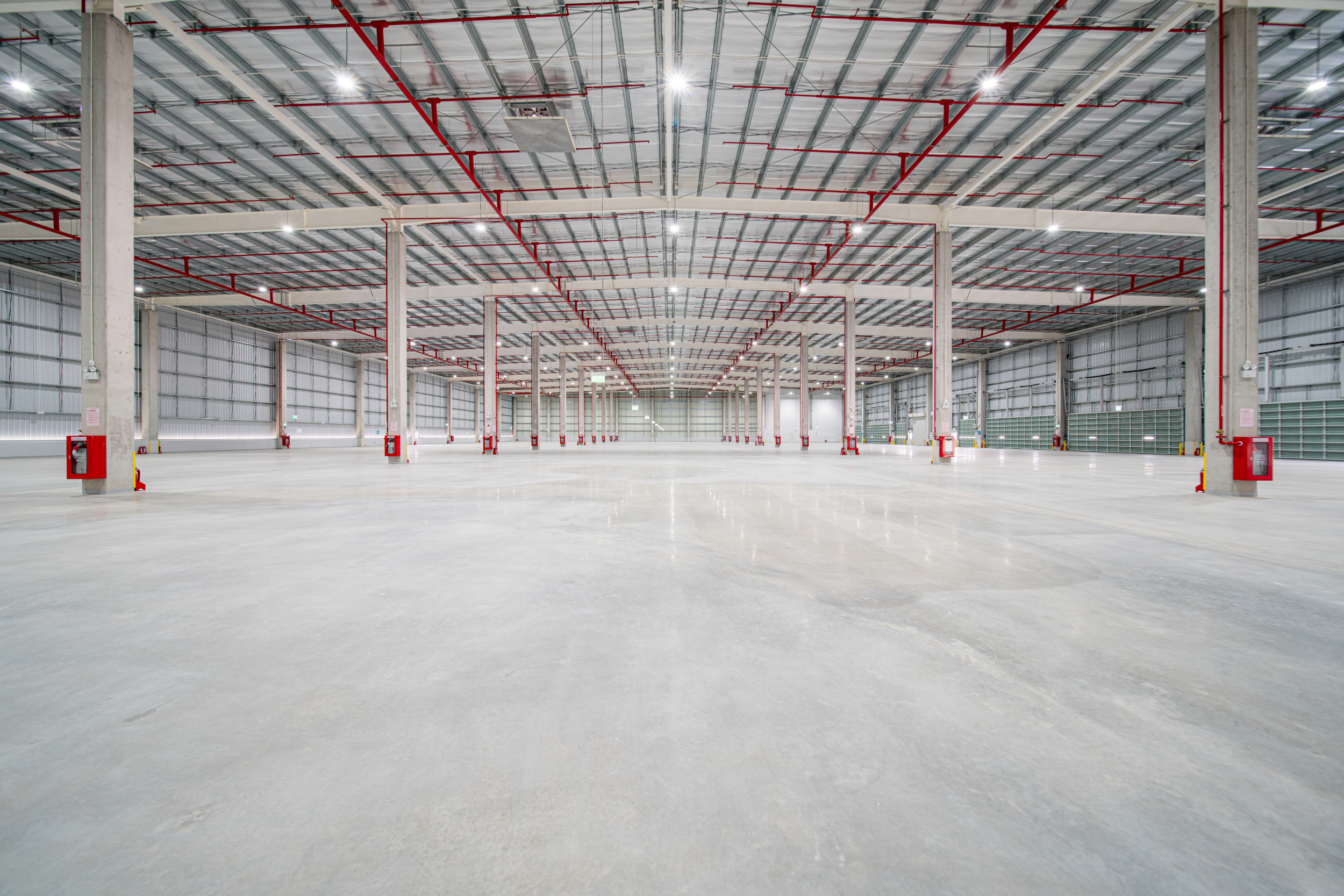 Logicross Nam Thuận là Dự án Nhà xưởng/Nhà kho tốt nhất tại PropertyGuru 2026 - Ảnh 2. Logicross Nam Thuận là Dự án Nhà xưởng/Nhà kho tốt nhất tại PropertyGuru 2026 - Ảnh 2.