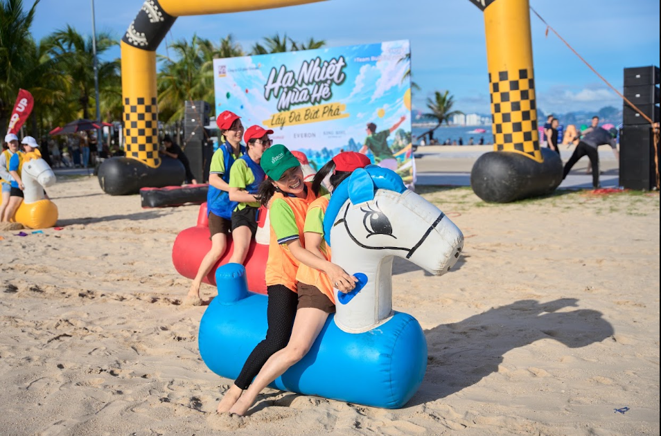 Hạ Long đón sóng team building: Đầu tư cho trải nghiệm, gắn kết đội ngũ- Ảnh 2.