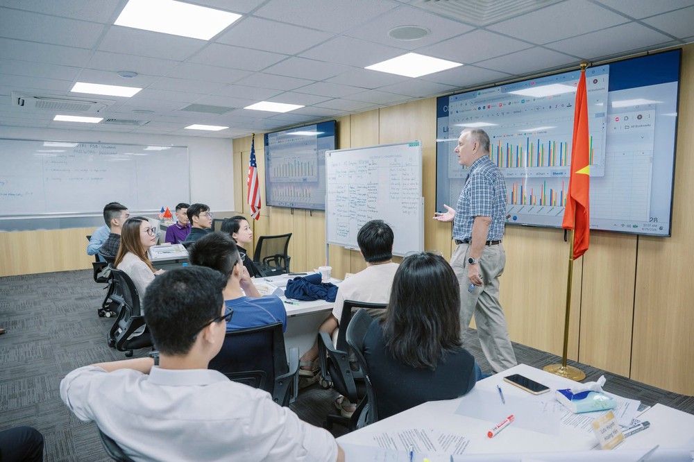 CU Denver MBA in Vietnam cấp học bổng lên đến 70% học phí- Ảnh 1. CU Denver MBA in Vietnam cấp học bổng lên đến 70% học phí- Ảnh 1.