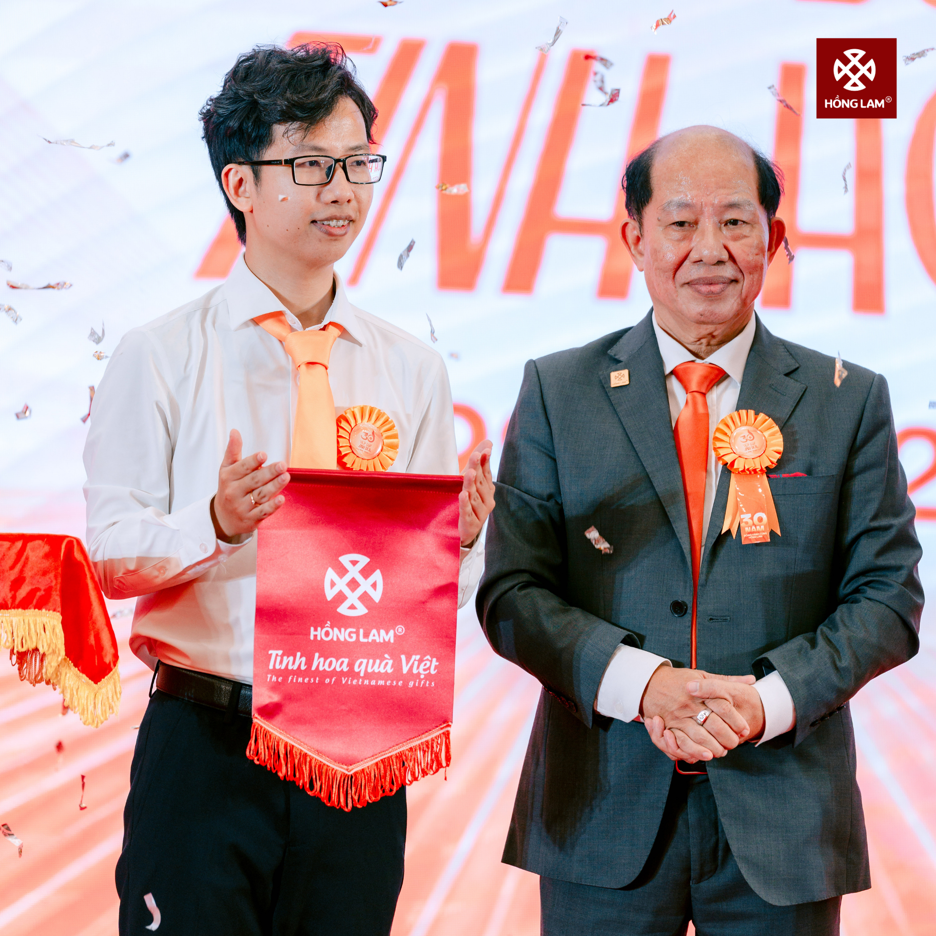 Hồng Lam 30 năm: Từ căn bếp phố cổ đến sự nghiệp 