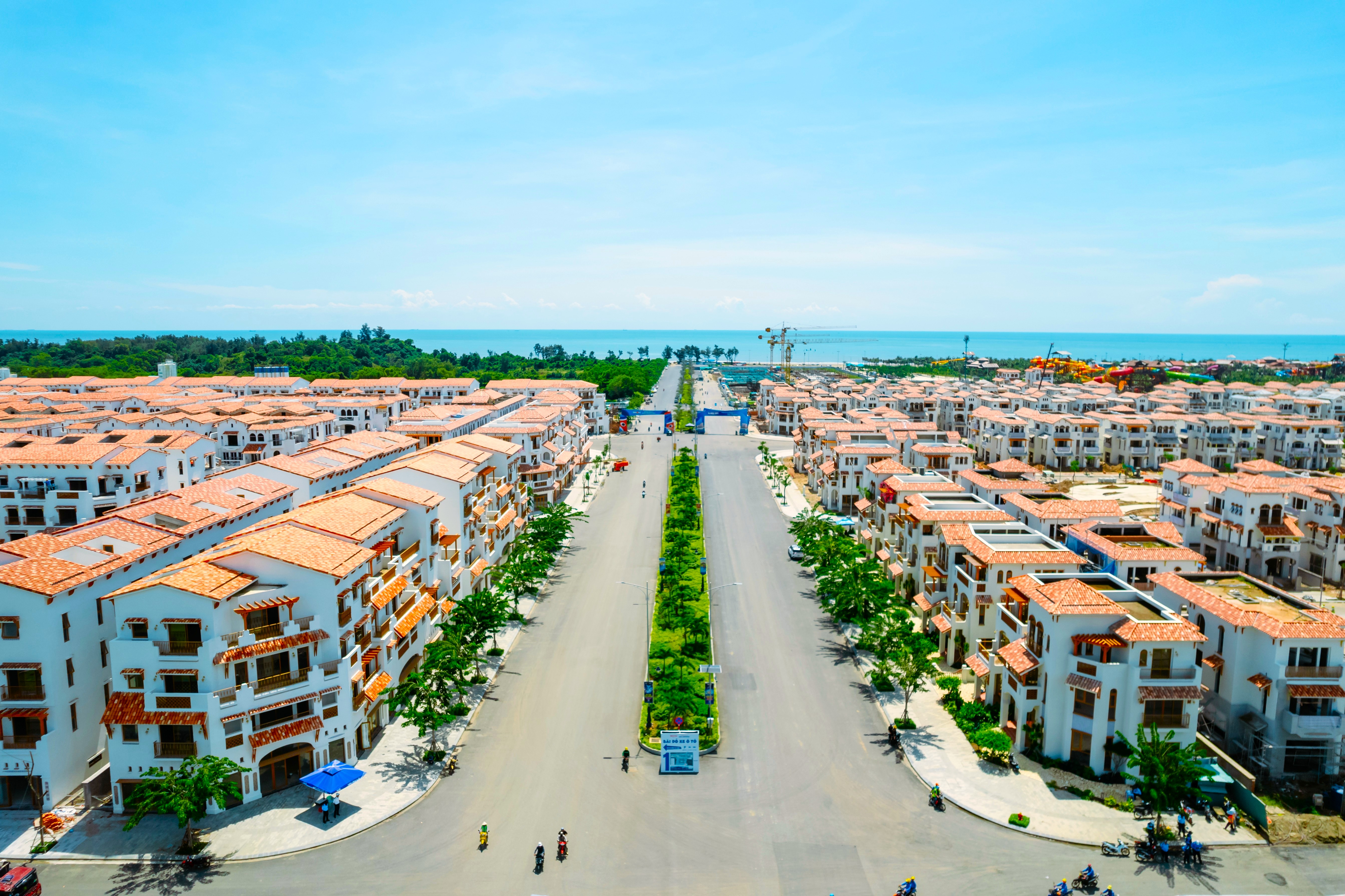 ‏Cận cảnh hàng trăm căn biệt thự, liền kề tại Blanca City trước ngày bàn giao‏- Ảnh 1.