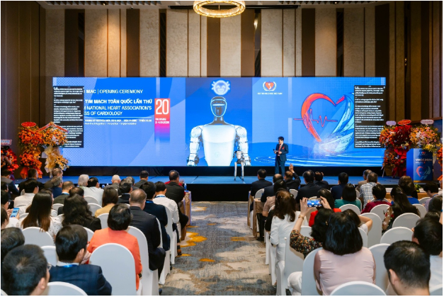 Chủng ngừa trong chăm sóc toàn diện bệnh nhân tim mạch: Từ khuyến cáo đến thực hành lâm sàng - Ảnh 1. Chủng ngừa trong chăm sóc toàn diện bệnh nhân tim mạch: Từ khuyến cáo đến thực hành lâm sàng - Ảnh 1.