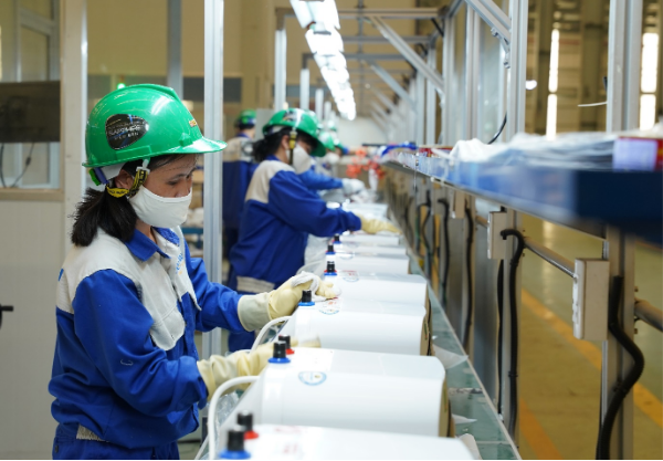 Bình nước nóng cao cấp Rossi: Nhìn từ 4 lớp bảo vệ an toàn - Ảnh 2. Bình nước nóng cao cấp Rossi: Nhìn từ 4 lớp bảo vệ an toàn - Ảnh 2.