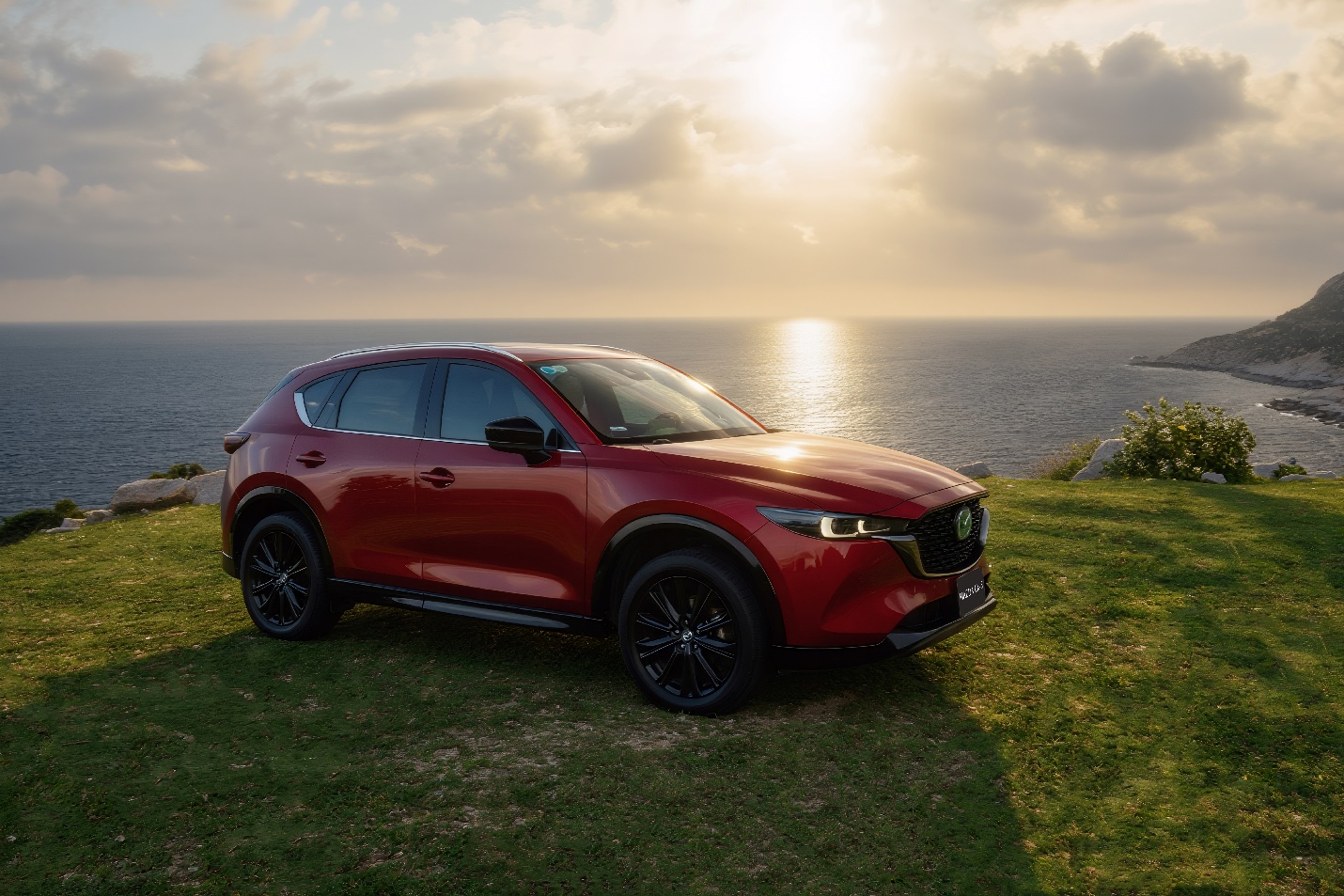 Tháng 10, Mazda ưu đãi 100% phí trước bạ cho các mẫu xe bán chạy- Ảnh 2. Tháng 10, Mazda ưu đãi 100% phí trước bạ cho các mẫu xe bán chạy- Ảnh 2.