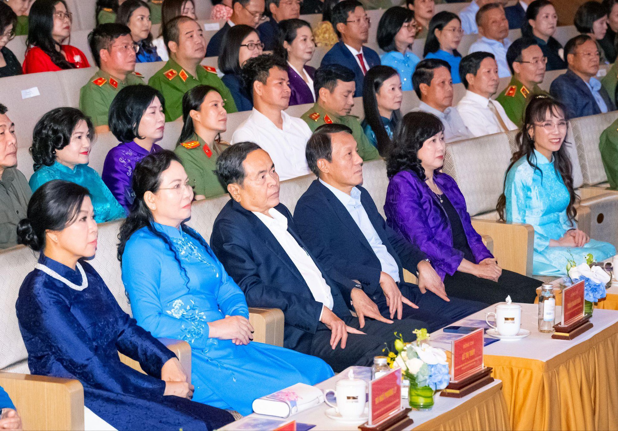 ‏Vietjet, Sovico và HDBank đóng góp 30 tỷ đồng, chung tay hỗ trợ phụ nữ, trẻ em khó khăn‏- Ảnh 1.
