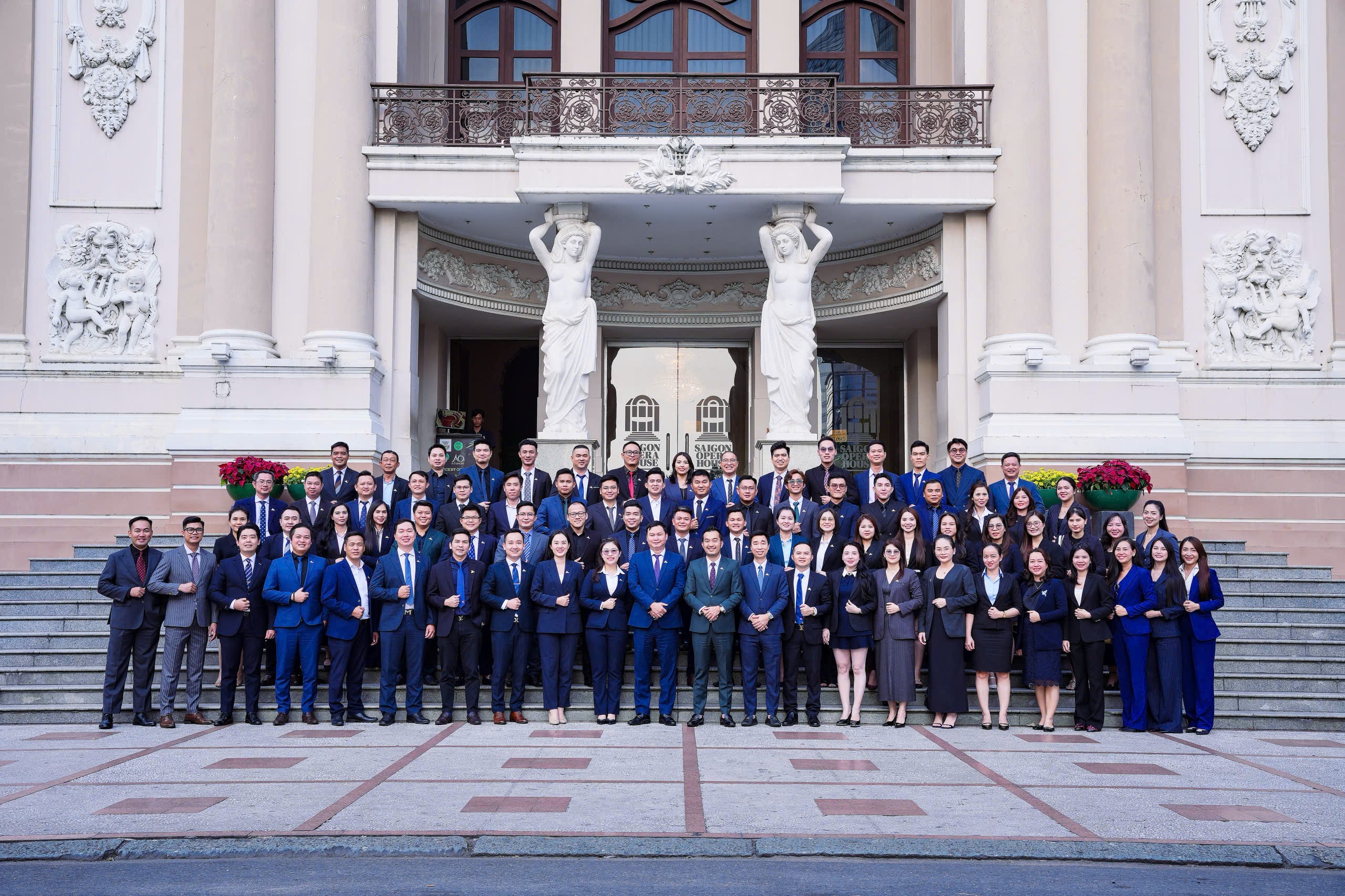 Đông Tây Land chính thức trở thành công ty đại chúng- Ảnh 3.