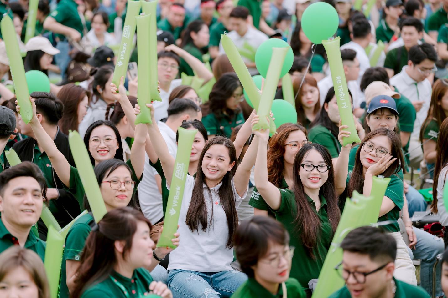 Văn hóa doanh nghiệp - Động lực phía sau hành trình bứt phá của VPBank- Ảnh 4. Văn hóa doanh nghiệp - Động lực phía sau hành trình bứt phá của VPBank- Ảnh 4.