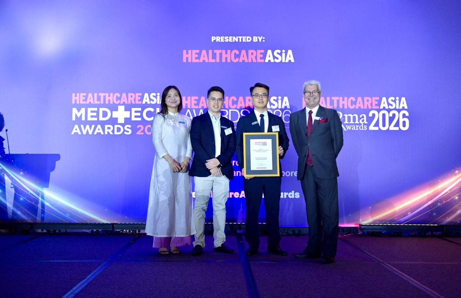 Đại diện Việt Nam tiên phong 2 năm liên tiếp thắng giải thưởng lớn tại Healthcare Asia Pharma Awards - Ảnh 1. Đại diện Việt Nam tiên phong 2 năm liên tiếp thắng giải thưởng lớn tại Healthcare Asia Pharma Awards - Ảnh 1.