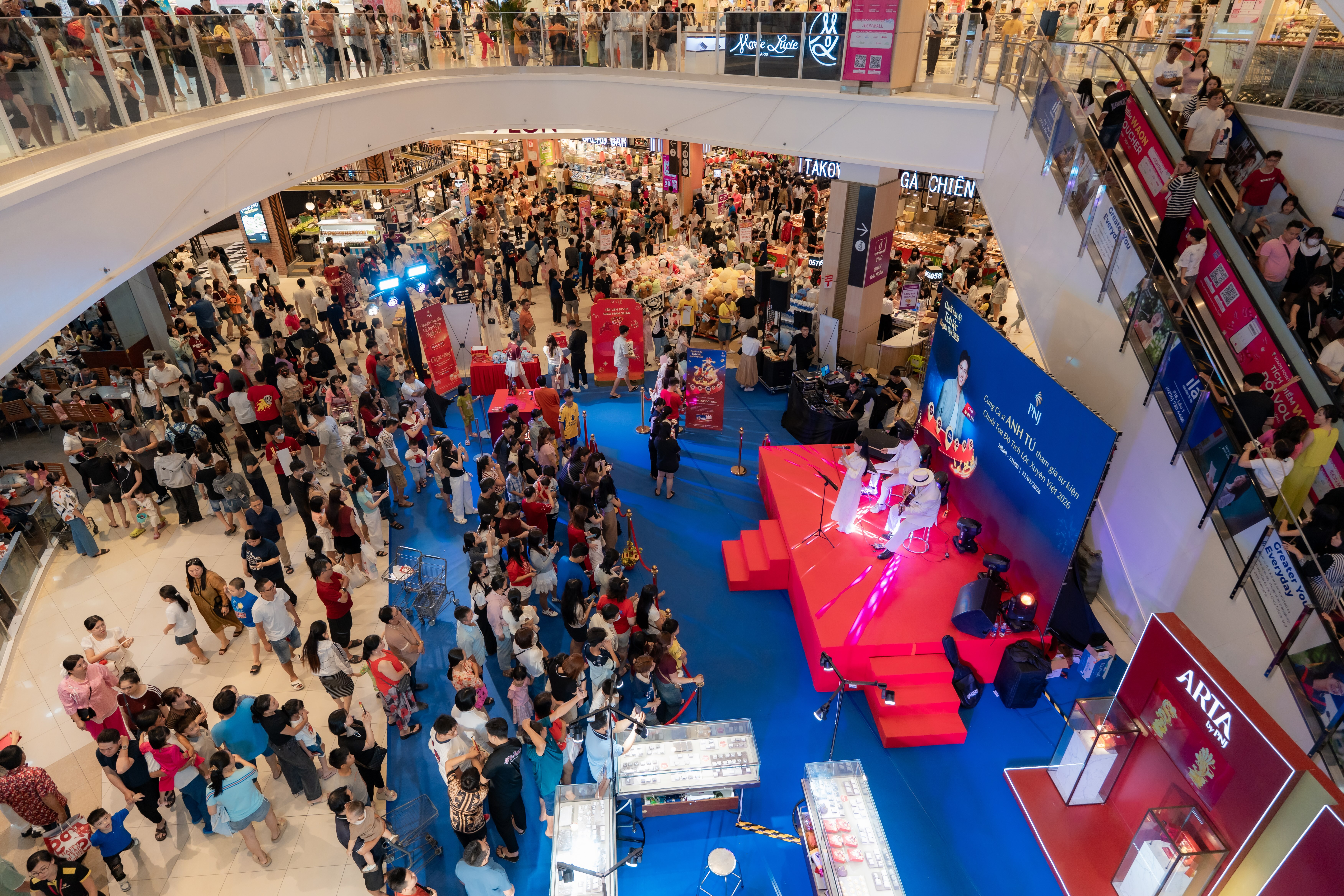 Chuỗi Tọa độ Tích lộc xuyên Việt 2026 thu hút hàng nghìn khách hàng- Ảnh 2. Chuỗi Tọa độ Tích lộc xuyên Việt 2026 thu hút hàng nghìn khách hàng- Ảnh 2.