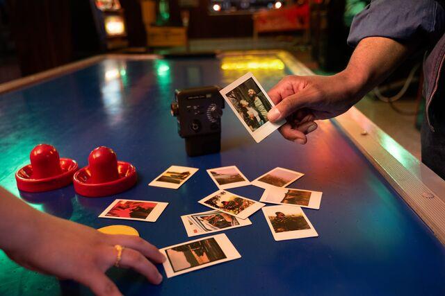 instax mini Evo Cinema – Sáng tạo trong từng khung hình nhờ chức năng quay video - Ảnh 2.