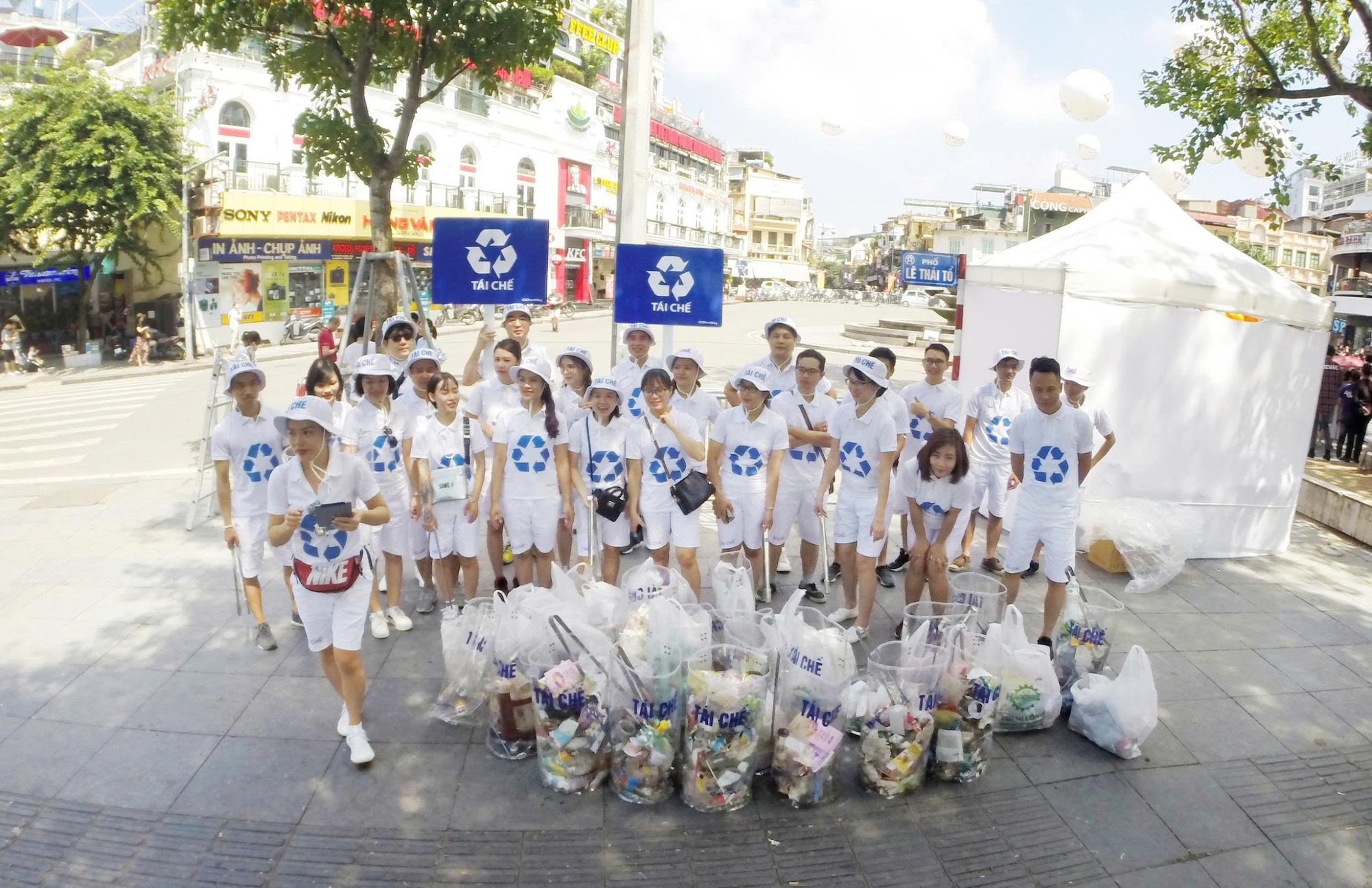 Doanh nhân Yoon Hugh: Hành trình 20 năm và tầm nhìn đưa TokTok vươn xa- Ảnh 2. Doanh nhân Yoon Hugh: Hành trình 20 năm và tầm nhìn đưa TokTok vươn xa- Ảnh 2.
