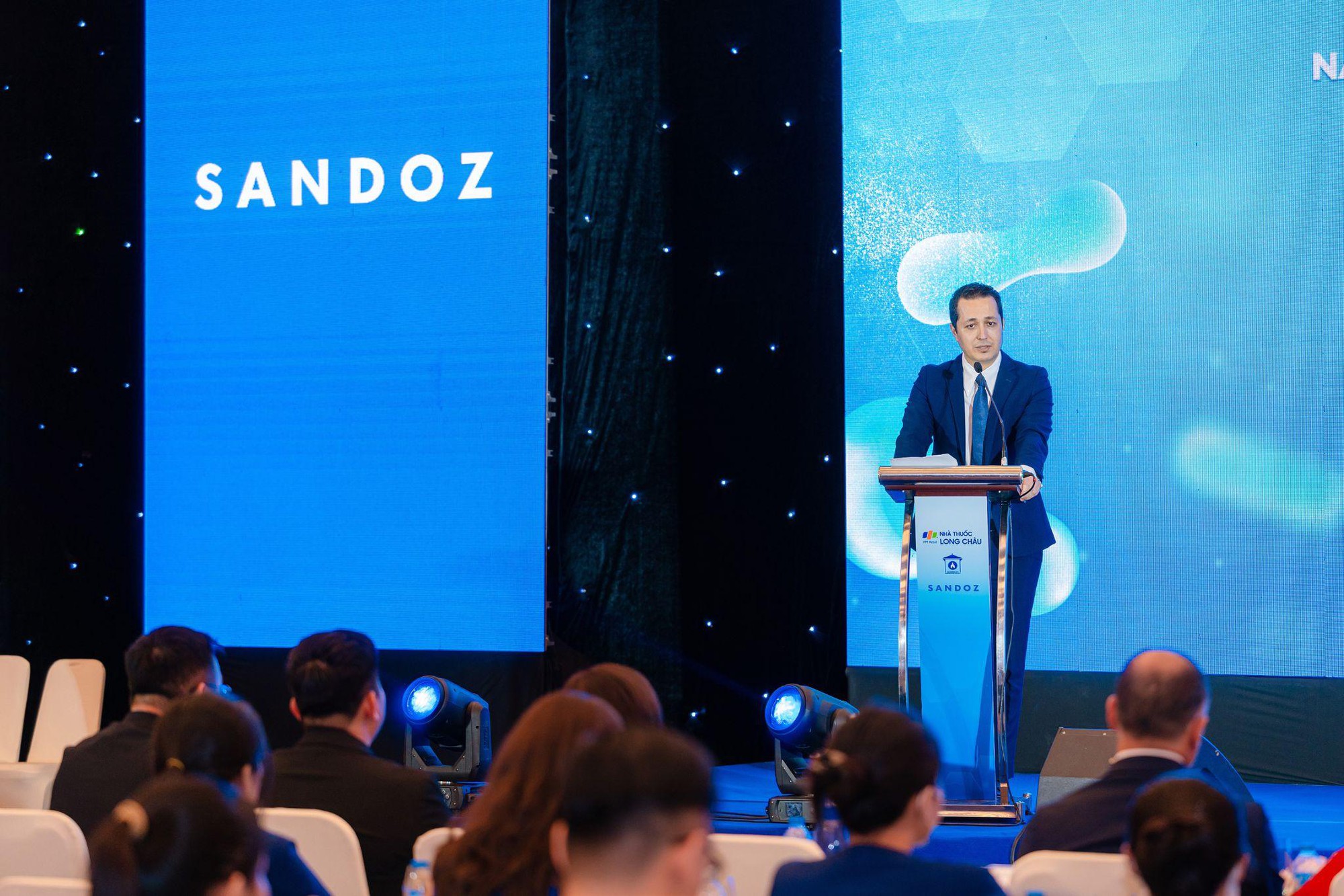 Long Châu hợp tác chiến lược cùng Sandoz về kháng sinh, vì một Việt Nam khỏe mạnh- Ảnh 4.